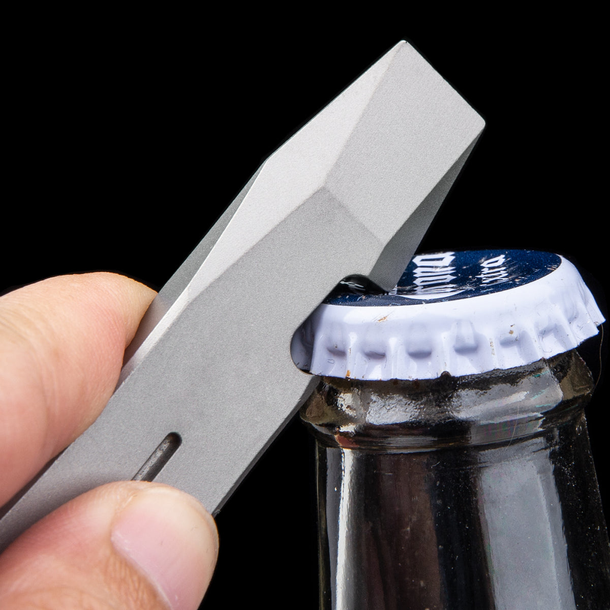 WC01B Titanium Alloy Pry Bar