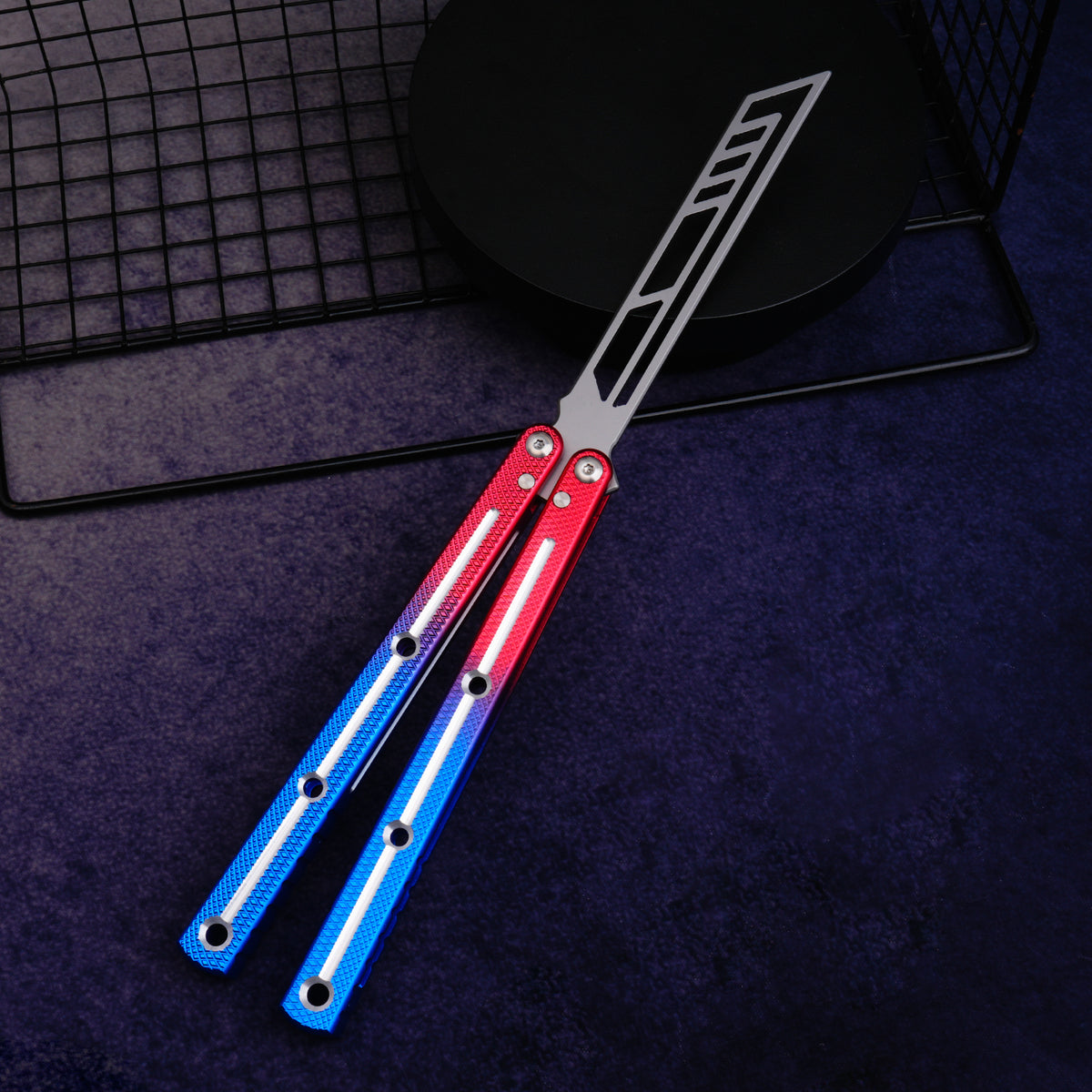 LG11 Blue Red - Aluminum Alloy Trainer