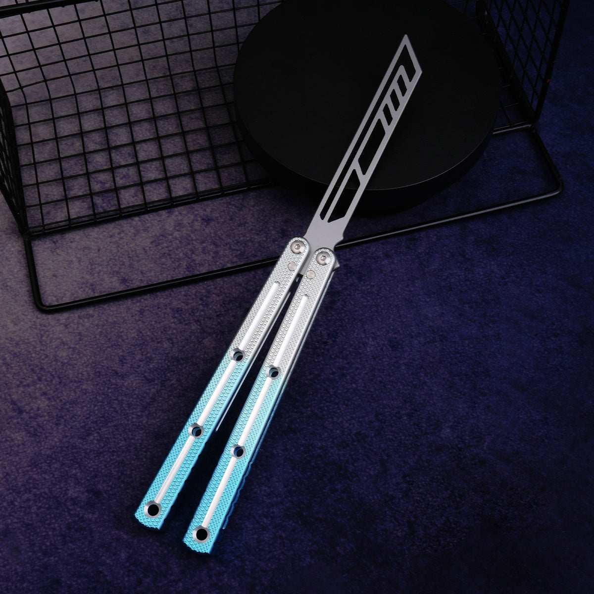 LG11 Sky Blue - Aluminum Alloy Trainer